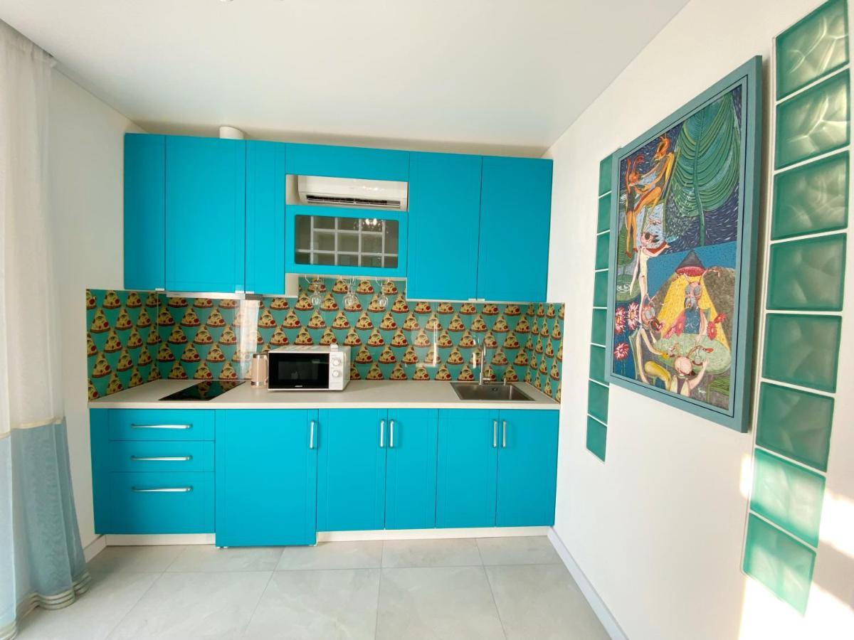Kikasso Art Apart Odessa Fontanka Εξωτερικό φωτογραφία
